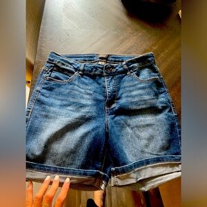 Womens Denim Shorts Size 6